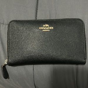 Coach Hand Wallet